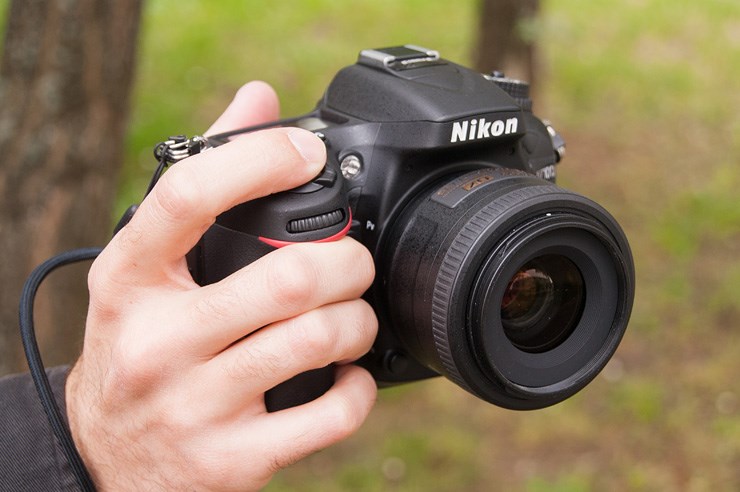 Nikon D7100 (2).jpg